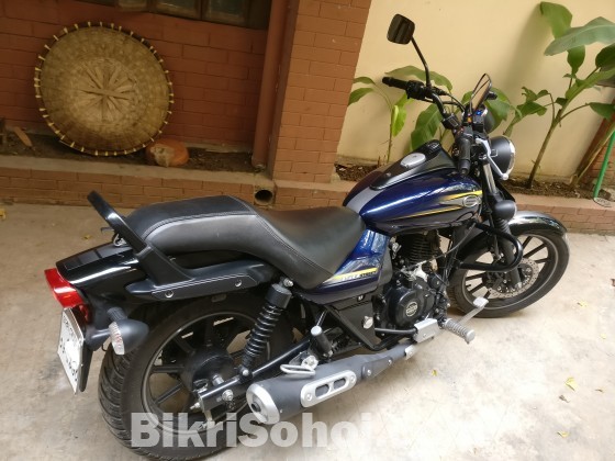 Bajaj Avenger 150 Street